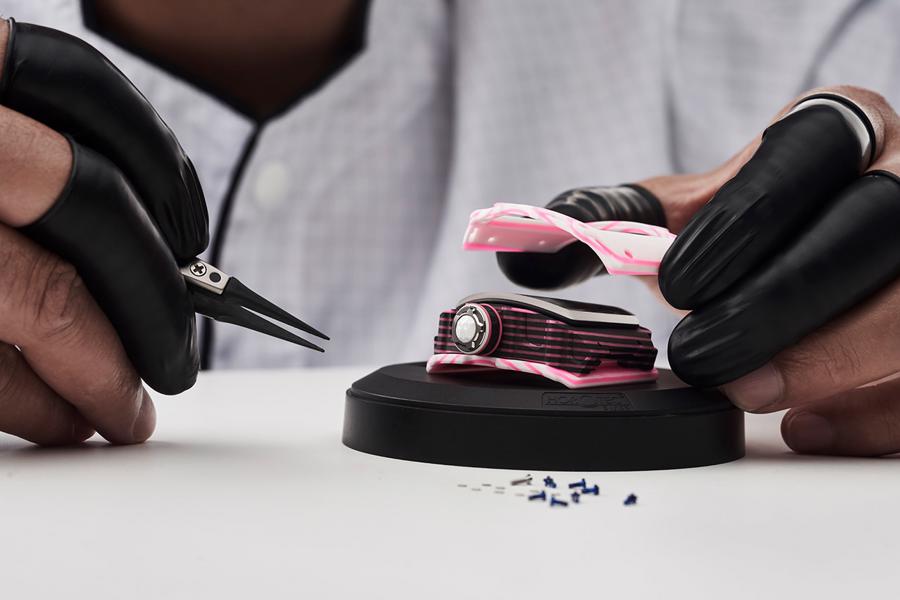 Richard Mille ra mắt siêu đồng hồ màu hồng mang tên golf thủ Bubba Watson - Ảnh 8