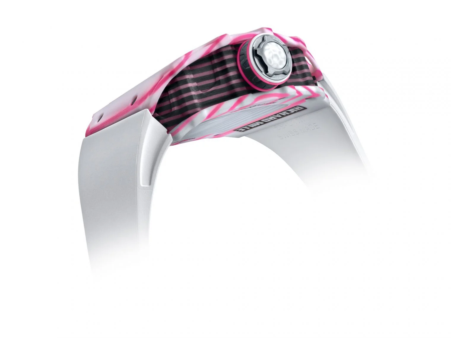 Richard Mille ra mắt siêu đồng hồ màu hồng mang tên golf thủ Bubba Watson - Ảnh 3