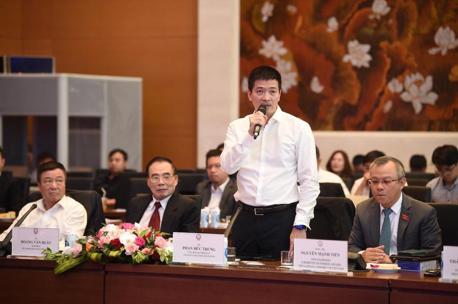 &Ocirc;ng Phan Đức Trung - Ph&oacute; Chủ tịch thường trực Hiệp hội Blockchain Việt Nam ph&aacute;t biểu về tương lai của blockchain.