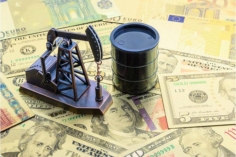 Bị trừng phạt, Nga vẫn bán dầu cho châu Âu bằng cách nào? - Ảnh 1