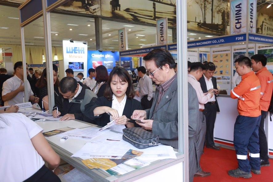 The participation of prestigious exhibitors at home and abroad at the&nbsp;Mining Vietnam exhibition 2018.