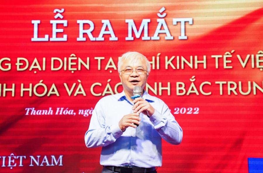 TS Chử Văn Lâm, Tổng biên tập Tạp chí Kinh tế Việt Nam phát biểu tại buổi lễ