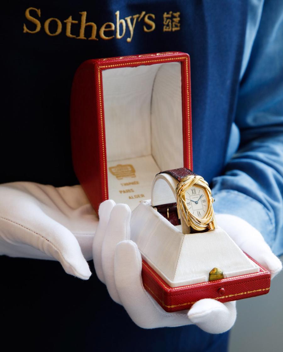 Nguồn gốc của chiếc đồng hồ Cartier vừa được đấu giá hơn 1 triệu Euro - Ảnh 5