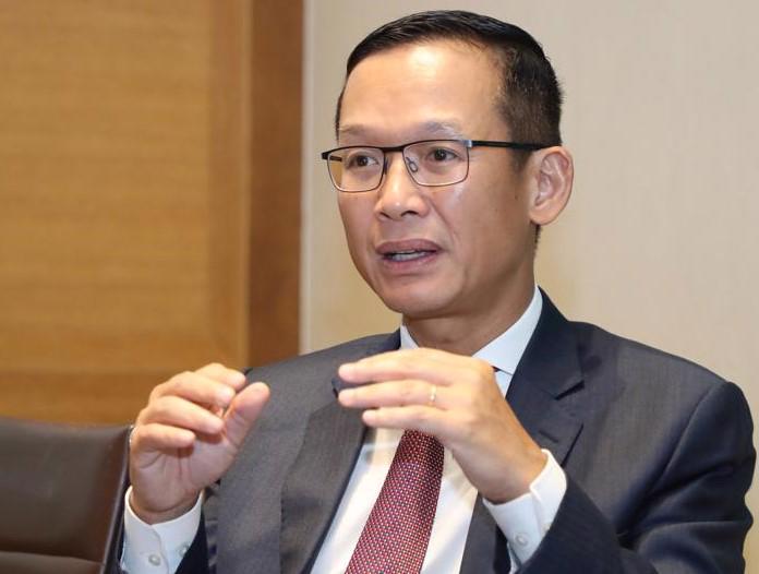 Mr. Thieu Phuong Nam, CEO of Qualcomm Vietnam, Laos and Cambodia.