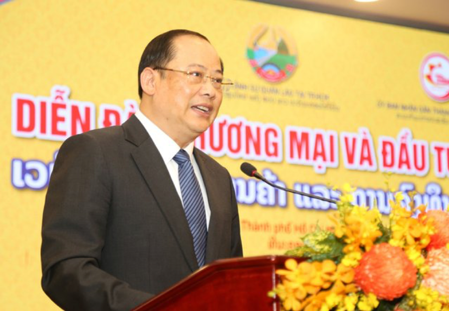 Phó Thủ tướng Lào Sonexay Siphandone: 