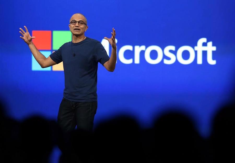 CEO Satya Nadella của Microsoft