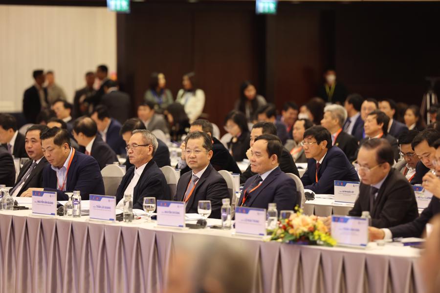 C&aacute;c đại biểu tham dự Diễn đ&agrave;n Kinh tế Việt Nam 2023.