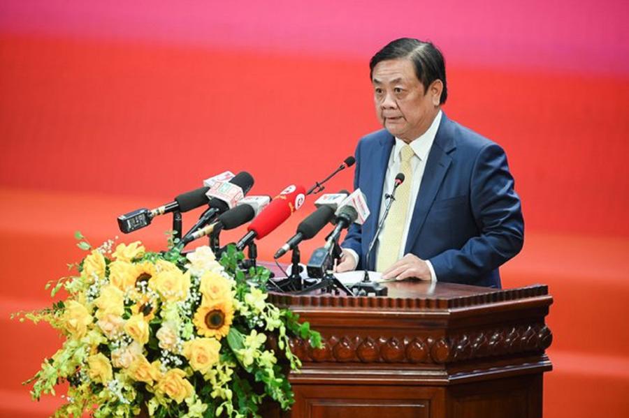 Bộ trưởng L&ecirc; Minh Hoan ph&aacute;t biểu tại hội thảo văn h&oacute;a 2022.