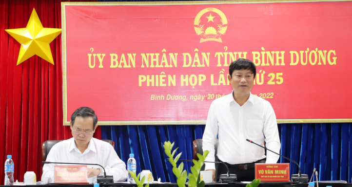 Ông Võ Văn Minh, Chủ tịch UBND tỉnh Bình Dương kết luận phiên họp thứ 25 UBND tỉnh - Ảnh: BD.