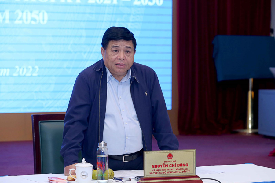Ông Nguyễn Chí Dũng, Bộ trưởng Bộ Kế hoạch và Đầu tư: 