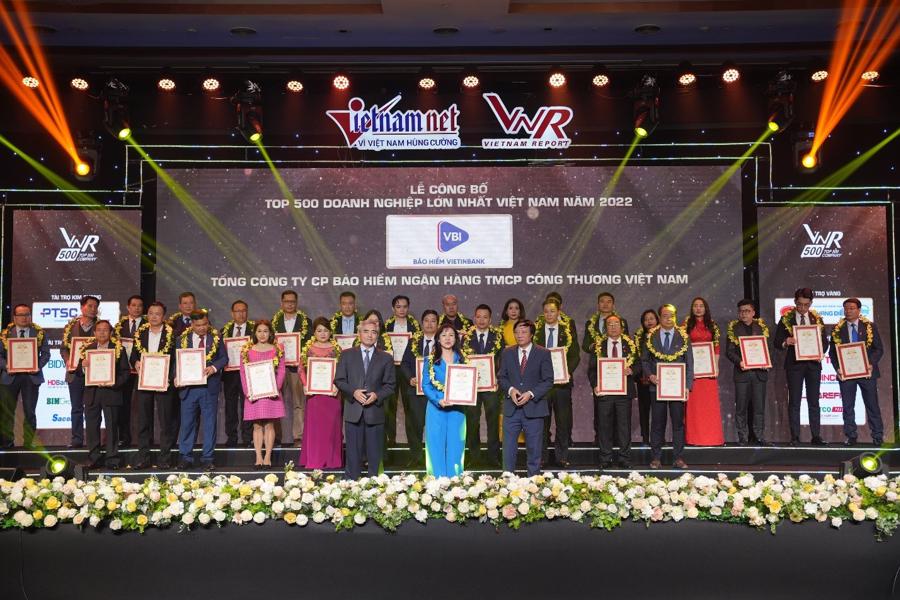Với kết quả kinh doanh năm 2022 xuất sắc, VBI được vinh danh trong Top 500 doanh nghiệp lớn nhất Việt Nam (VNR500).