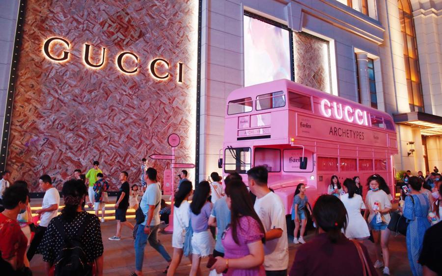 &Ocirc;ng Fran&ccedil;ois-Henri Pinault tỏ ra lạc quan về triển vọng tăng trưởng của Gucci tại Trung Quốc.