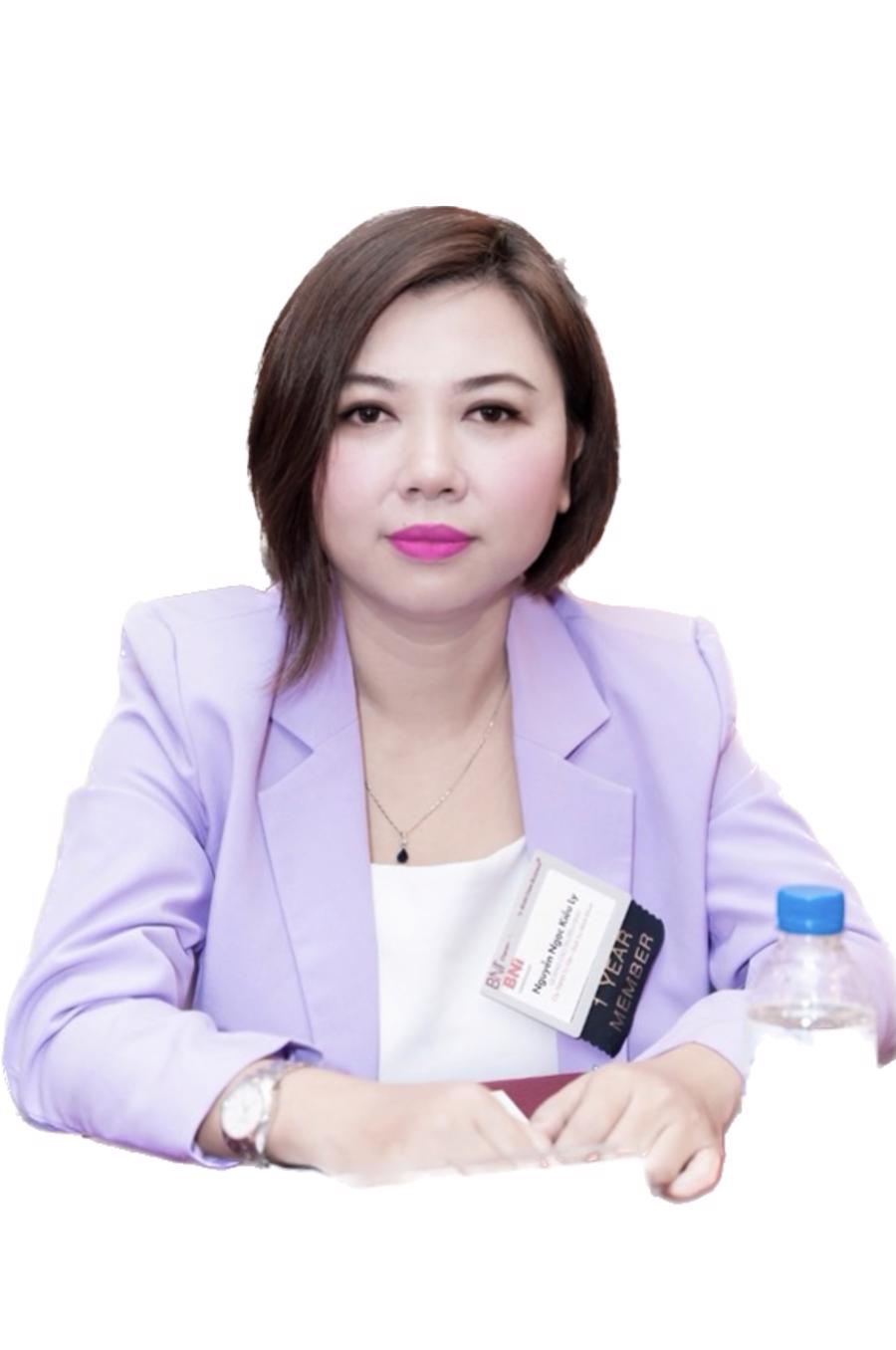 CEO Nguyễn Ngọc Kiều, người s&aacute;ng lập thương hiệu yến s&agrave;o MK Bird'snest".