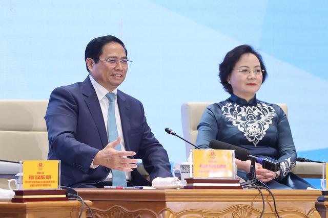 Thủ tướng Phạm Minh Ch&iacute;nh nhấn mạnh, đất nước ta đang thực hiện kh&aacute;t vọng lớn tới năm 2045 l&agrave; nước ph&aacute;t triển, c&oacute; thu nhập cao - Ảnh: VGP/Nhật Bắc
