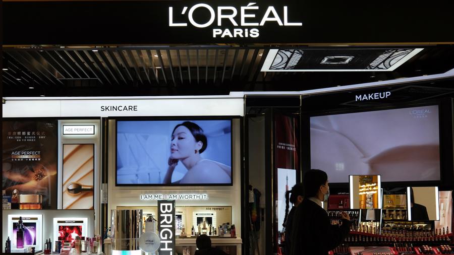 Phần lớn danh mục sản phẩm của L'Oréal hiện hướng tới nhóm khách tiêu dùng giàu có.