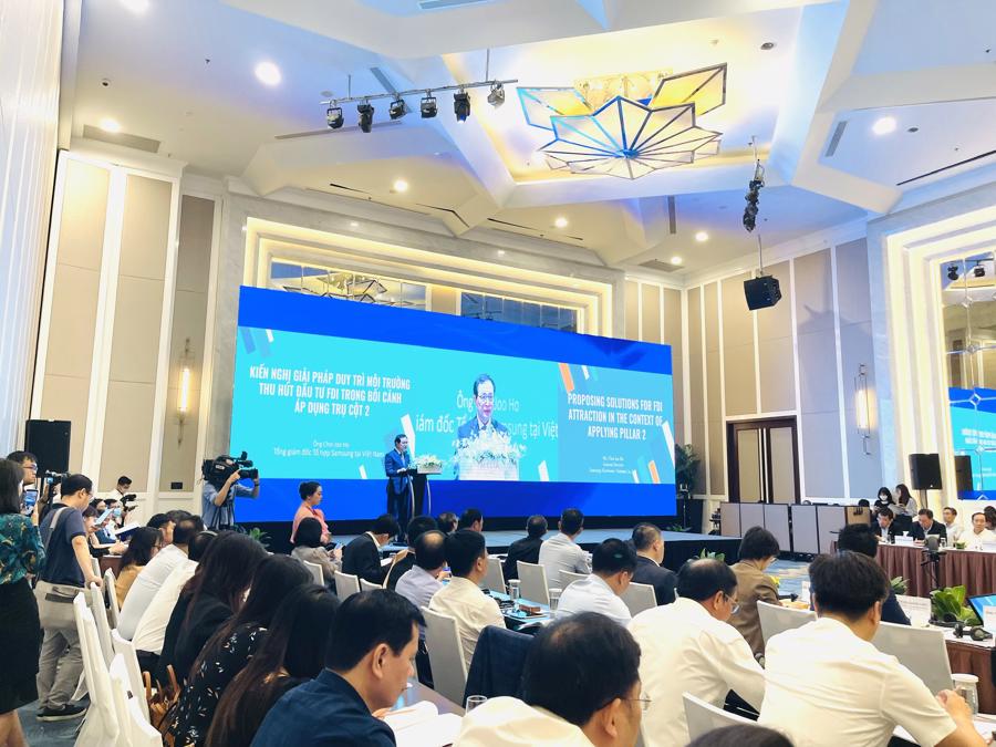 &Ocirc;ng Choi Joo Ho, Tổng Gi&aacute;m đốc&nbsp;Tổ hợp Samsung tại Việt Nam ph&aacute;t biểu tại hội thảo.
