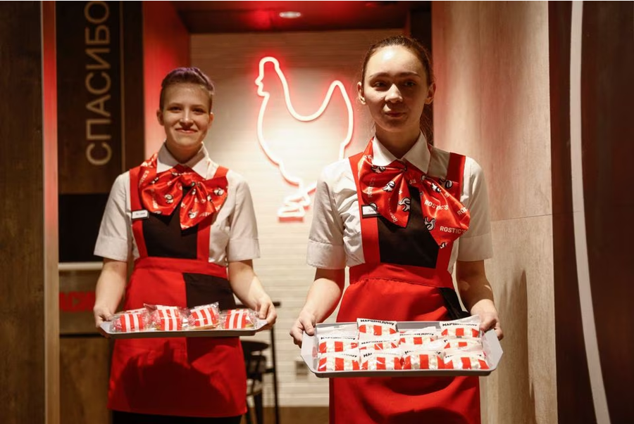 KFC ở Nga đã mở cửa trở lại với tên gọi mới - Ảnh 8