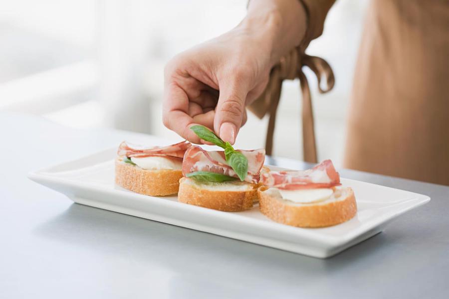 Khách hàng có thể ngừng sử dụng thực phẩm của một thương hiệu nếu chất lượng đồ ăn không nhất quán 