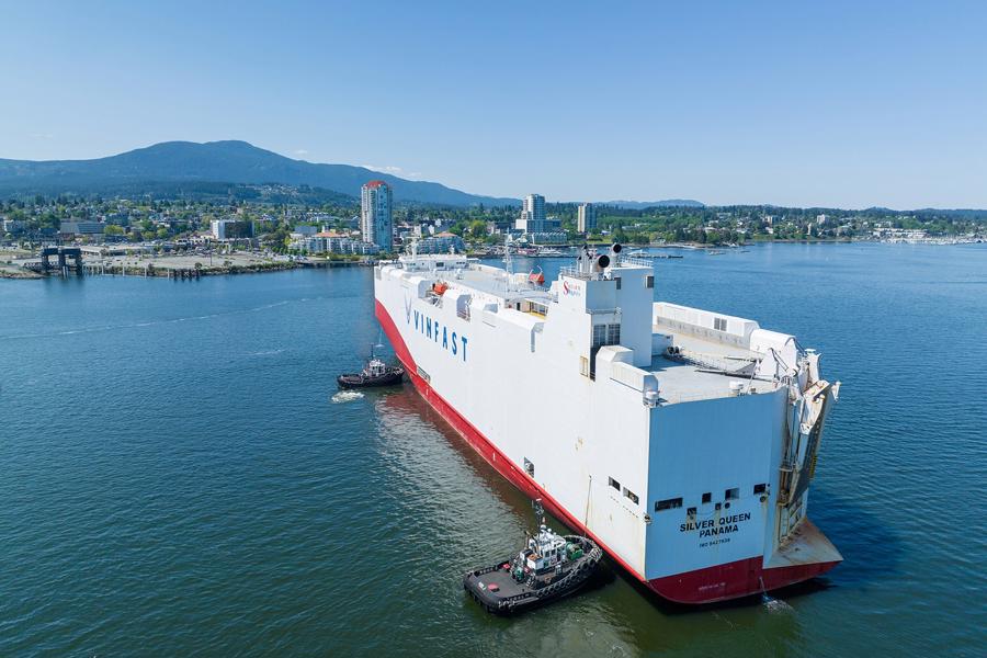 Lô xe VinFast VF 8 đầu tiên cập cảng Canada - Sẵn sàng bàn giao từ tháng 6/2023 - Ảnh 2