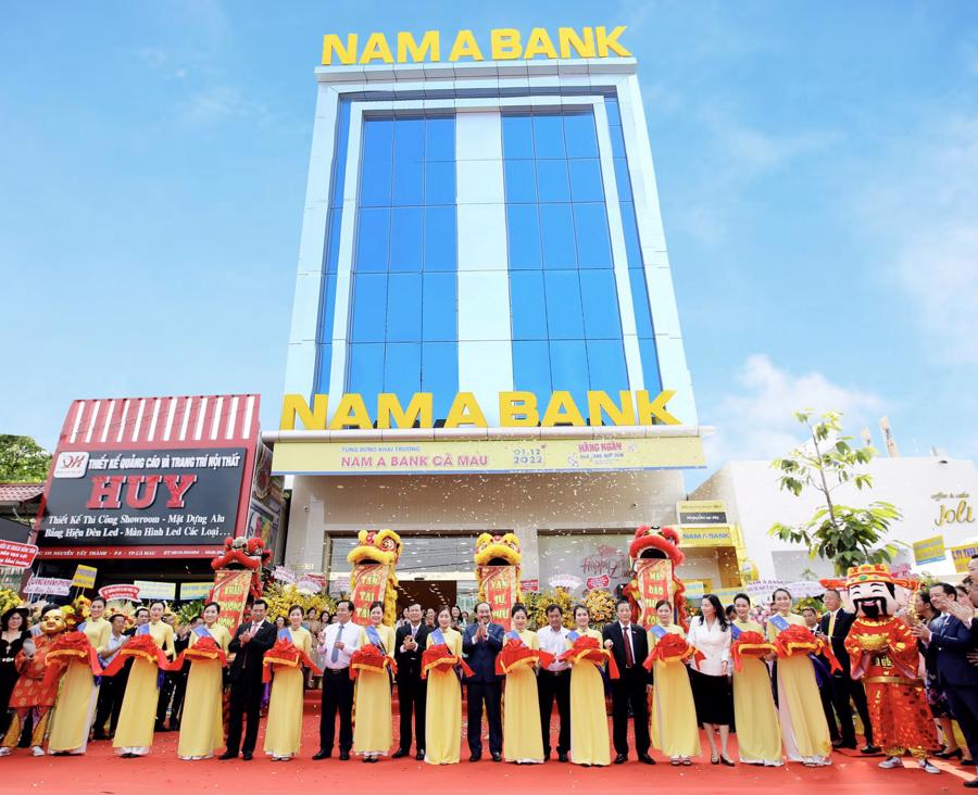 Từ giữa năm 2022 đến nay, Nam A Bank đ&atilde; khai trương h&agrave;ng loạt chi nh&aacute;nh, ph&ograve;ng giao dịch.