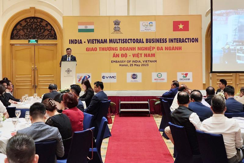 Toàn cảnh hội thảo Giao thương doanh nghiệp đa ngành Ấn Độ - Việt Nam diễn ra trong khuôn khổ chuyến thăm của doanh nghiệp Ấn Độ tới Việt Nam.