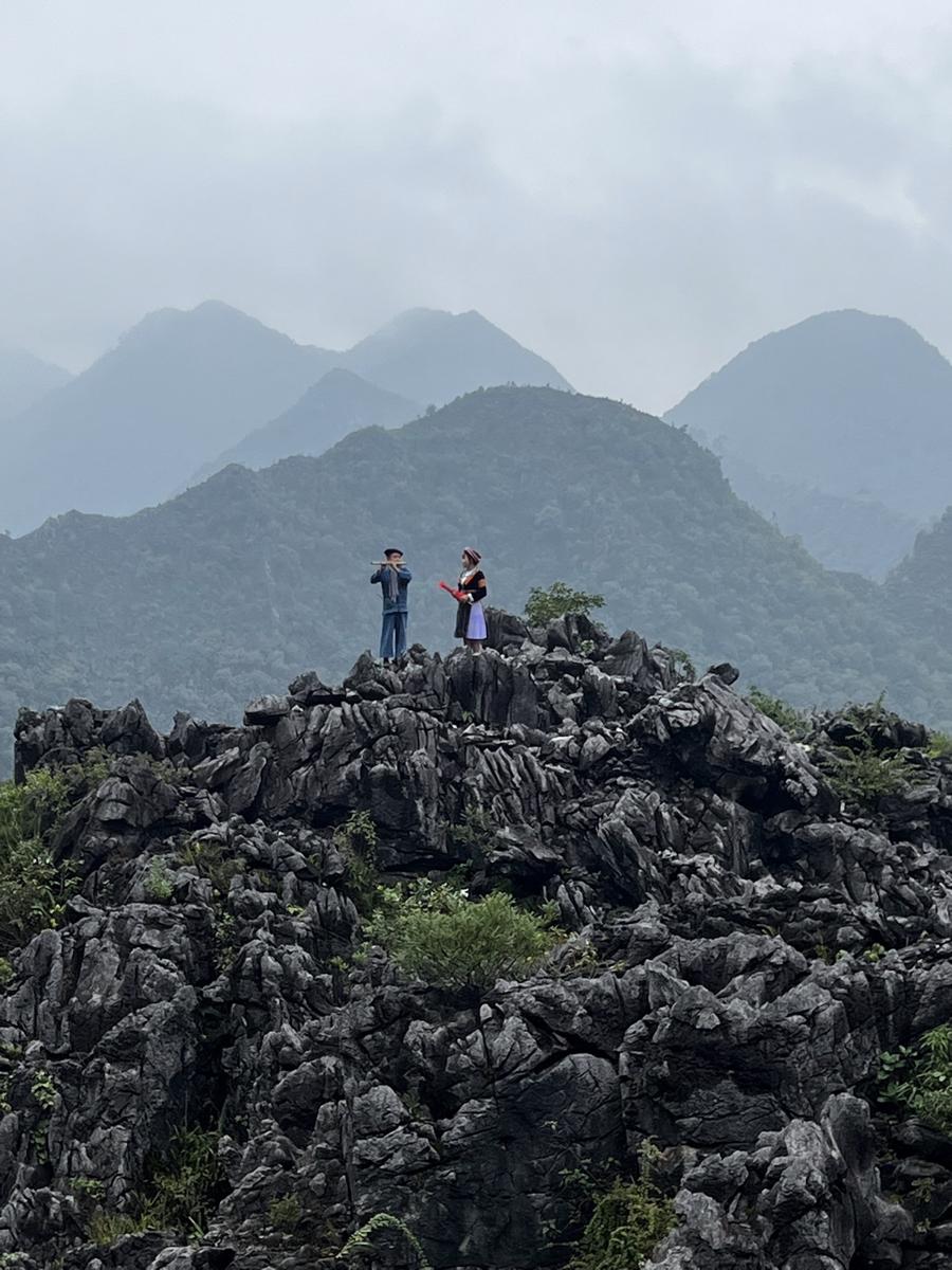 Năm 2010, cao nguy&ecirc;n đ&aacute; Đồng Văn được UNESCO c&ocirc;ng nhận l&agrave; c&ocirc;ng vi&ecirc;n địa chất UNESCO đầu ti&ecirc;n ở Việt Nam