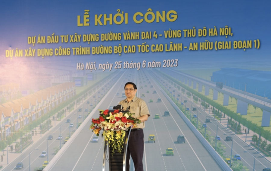 Thủ tướng Ch&iacute;nh phủ Phạm Minh Ch&iacute;nh ph&aacute;t biểu tại Lễ khởi c&ocirc;ng.