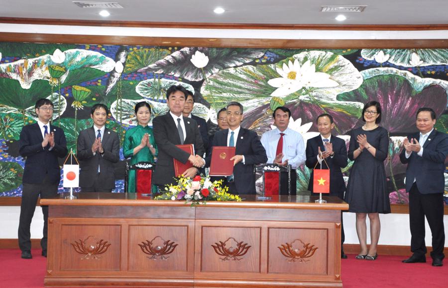 Nhật Bản l&agrave; chủ nợ ODA lớn nhất của Việt Nam.