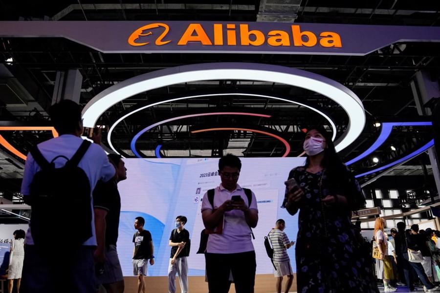 Alibaba rót thêm vốn vào Lazada, quyết đấu Amazon và TikTok Shop - Ảnh 1