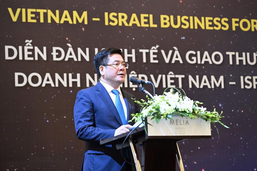 Bộ trưởng Nguyễn Hồng Di&ecirc;n: "Việt Nam v&agrave; Israel cần hợp t&aacute;c chặt chẽ, hiệu quả hơn, nhất l&agrave; trong lĩnh vực thương mại, c&ocirc;ng nghiệp v&agrave; đầu tư".