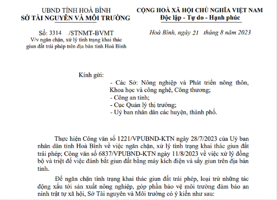 Khai thác giun đất trái phép: Nguy cơ suy giảm chất lượng đất nông nghiệp - Ảnh 1