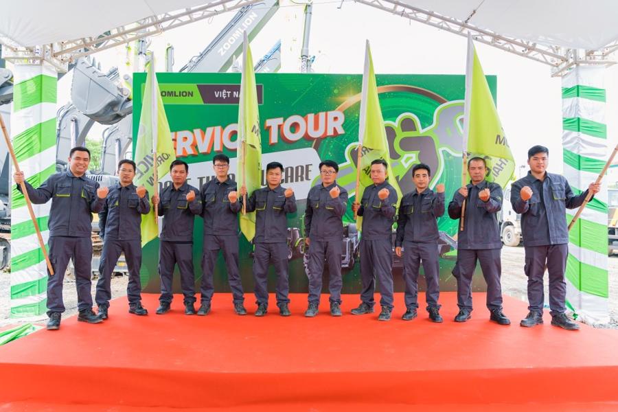 Launch ceremony held for Zoomlion Service Tour 2023 - Ảnh 1