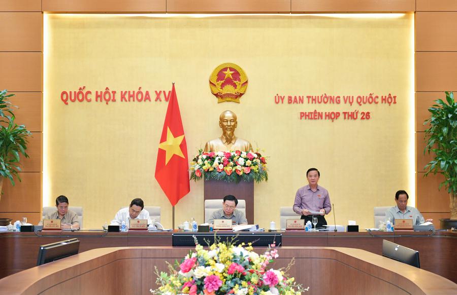 Ph&oacute; Chủ tịch Quốc hội Nguyễn Khắc Định ph&aacute;t biểu kết luận phi&ecirc;n họp. Ảnh: Quốc hội