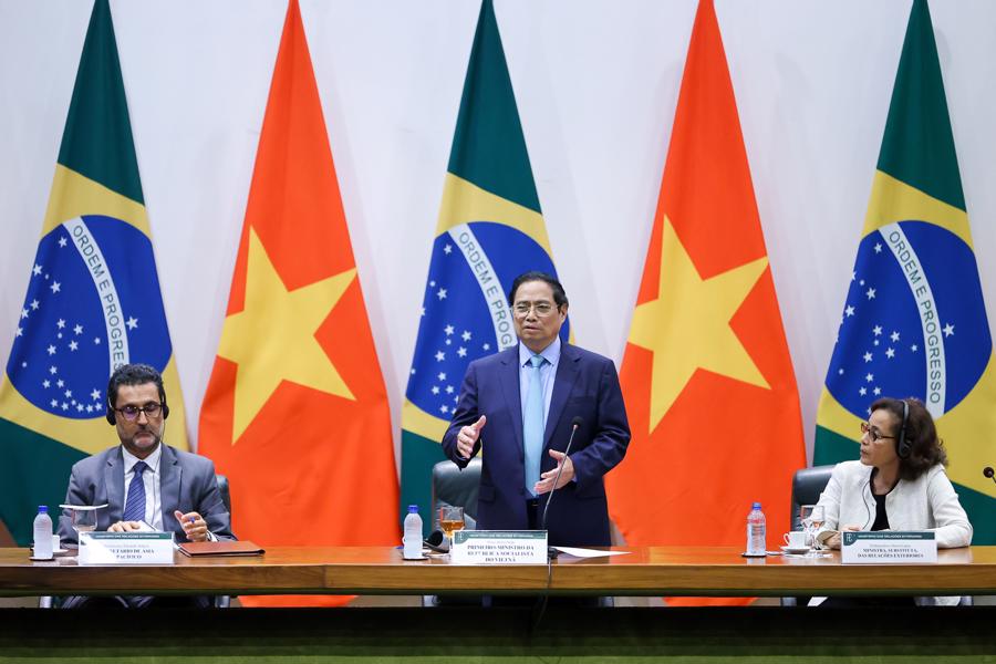 Thủ tướng Phạm Minh Ch&iacute;nh: "Việt Nam v&agrave; Brazil đang đứng trước những cơ hội lớn để hướng tới tầm v&oacute;c quan hệ cao hơn trong tương lai". Ảnh: VGP.