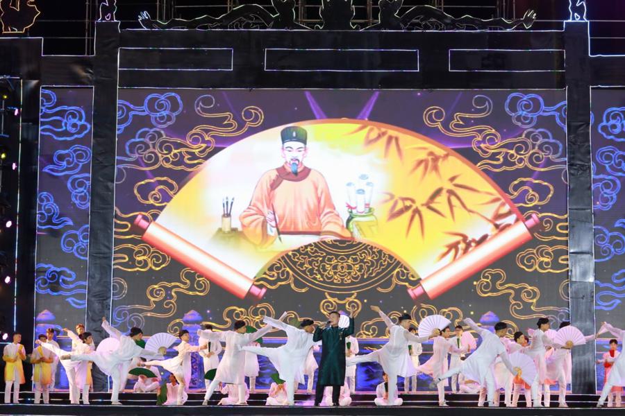Khai mạc Festival Chí Linh - Hải Dương: “Tinh hoa hội tụ - Khát vọng tỏa sáng” - Ảnh 1