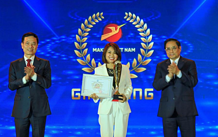 Cốc Cốc đ&atilde; đạt giải thưởng Sản phẩm C&ocirc;ng nghệ số Make in Việt Nam 2021