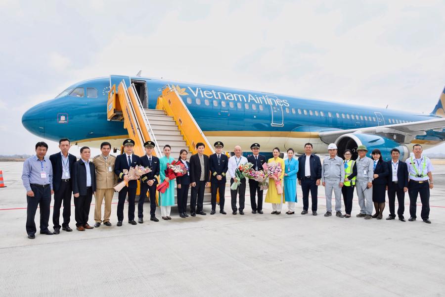 Vietnam Airlines chính thức đưa máy bay phản lực cỡ lớn đến Điện Biên  - Ảnh 1