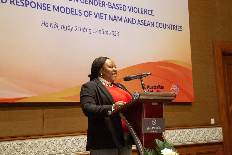 B&agrave; Caroline Nyamayemombe, Quyền Trưởng đại diện UN Women tại Việt Nam.&nbsp;