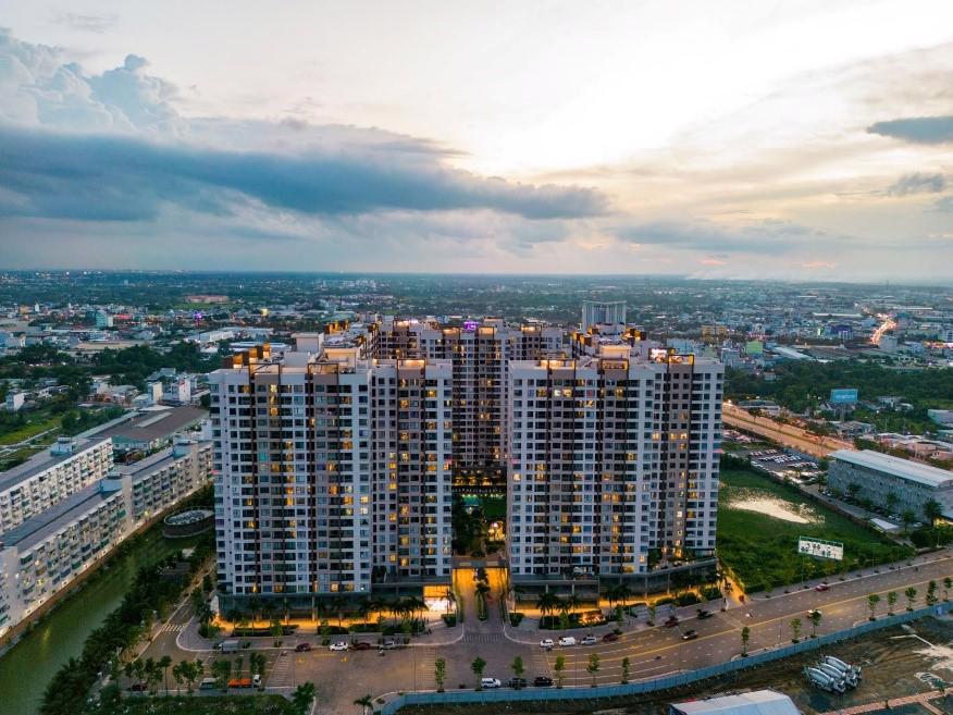 B&agrave;n giao năm 2021, hiện Akari City giai đoạn 1 l&agrave; nơi an cư của 2.000 hộ gia đ&igrave;nh.