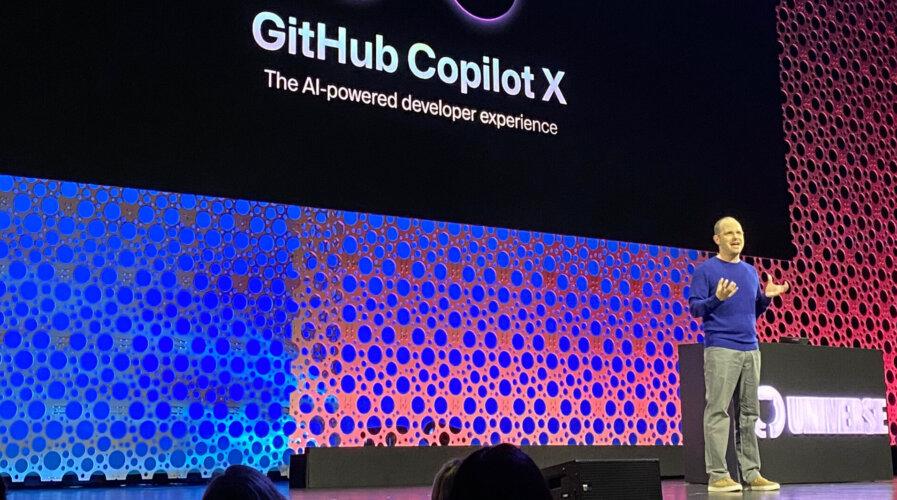 Chiến lược AI của GitHub mở ra kỷ nguyên mới cho cộng đồng nhà phát triển - Ảnh 1