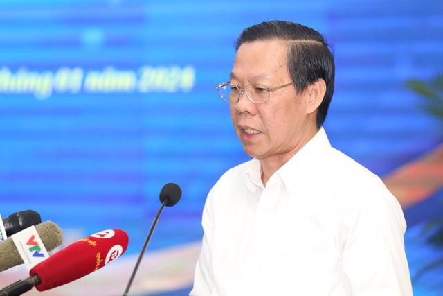 Chủ tịch UBND TPHCM Phan Văn M&atilde;i ph&aacute;t biểu tại Hội nghị - Ảnh: Vũ Phong