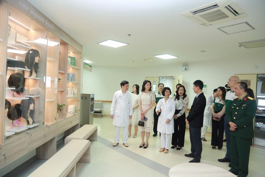 VCBS đồng hành cùng Bệnh viện Trung ương quân đội 108 triển khai mô hình tiếp sức người bệnh - Ảnh 2