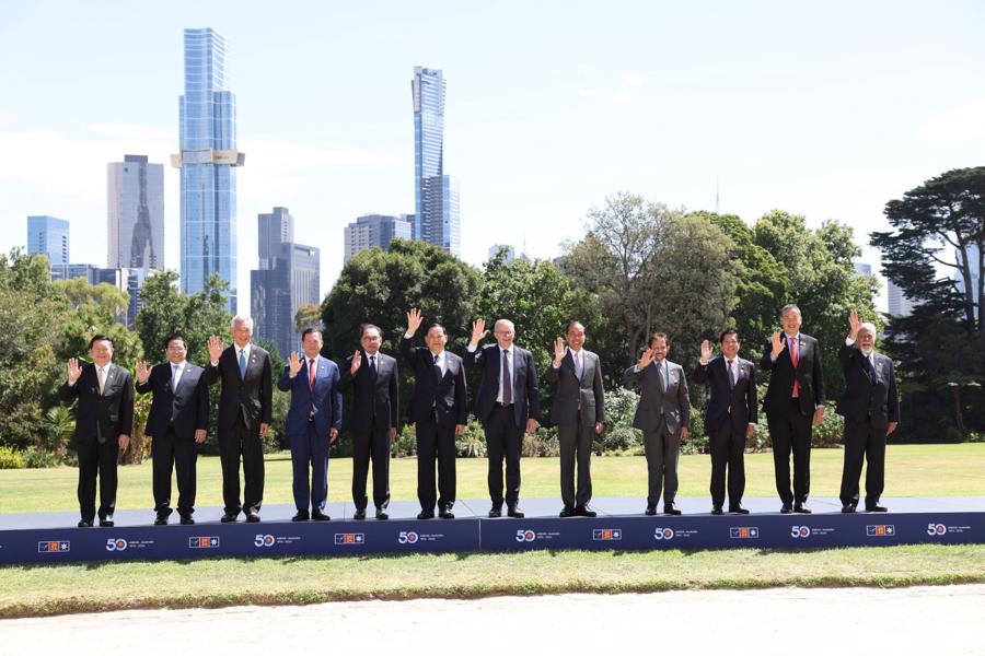 Lãnh đạo các nước ASEAN và Thủ tướng Australia Anthony Albanese trước Phiên họp hẹp - Ảnh: VGP