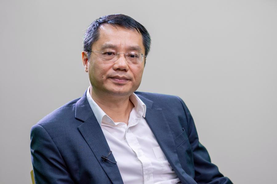 Mr. Tran Hoai Van, COO of Actable AI, the development partner of Askonomy