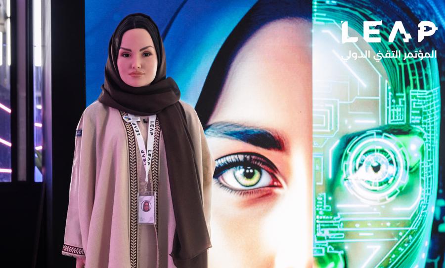 Robot AI h&igrave;nh người của Ả Rập Saudi