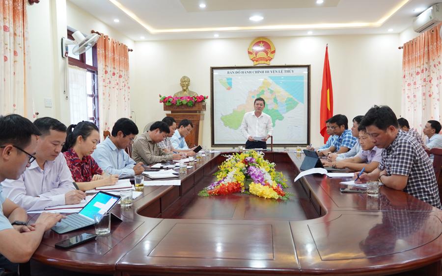 Buổi l&agrave;m việc giữa Ph&oacute; Chủ tịch UBND tỉnh Quảng B&igrave;nh với UBND huyện Lệ Thủy.