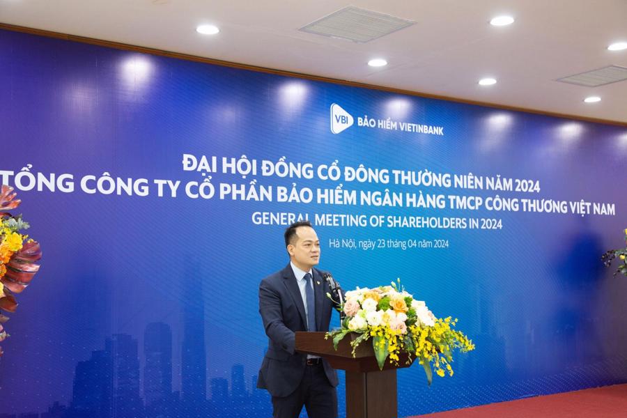 Ocirc;ng Nguyễn Huy Quang - Chủ tịch HĐQT Bảo hiểm VietinBank phaacute;t biểu tại sự kiện.