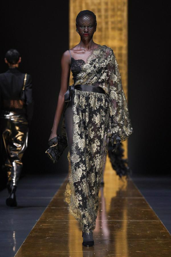 Dolce & Gabbana Thu – Đông 2024: Định nghĩa mới về sự quyến rũ - Ảnh 18