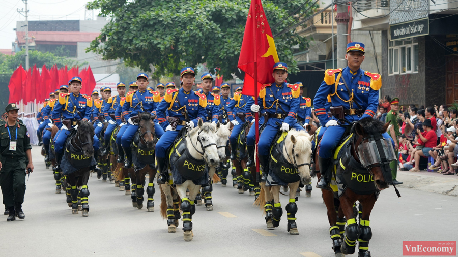 [Phóng sự ảnh]: Không khí náo nức mà trang nghiêm tại lễ tổng duyệt 70 năm chiến thắng Điện Biên Phủ - Ảnh 10