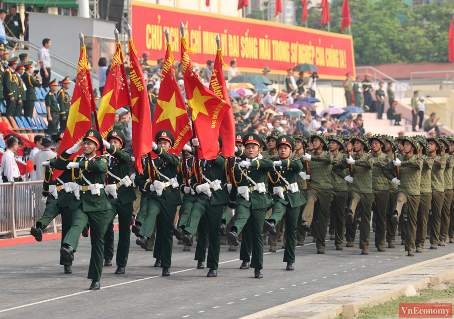 [Phóng sự ảnh]: Không khí náo nức mà trang nghiêm tại lễ tổng duyệt 70 năm chiến thắng Điện Biên Phủ - Ảnh 5